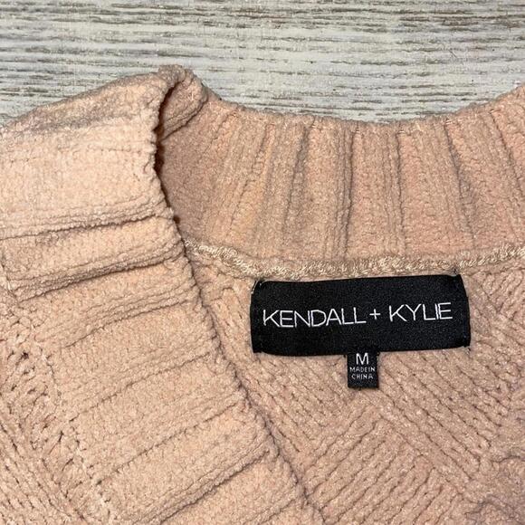 EUC Kendall + Kylie Cream Tan Argyle Pattern Chenille Sweater Vest Size M - Picture 4 of 9